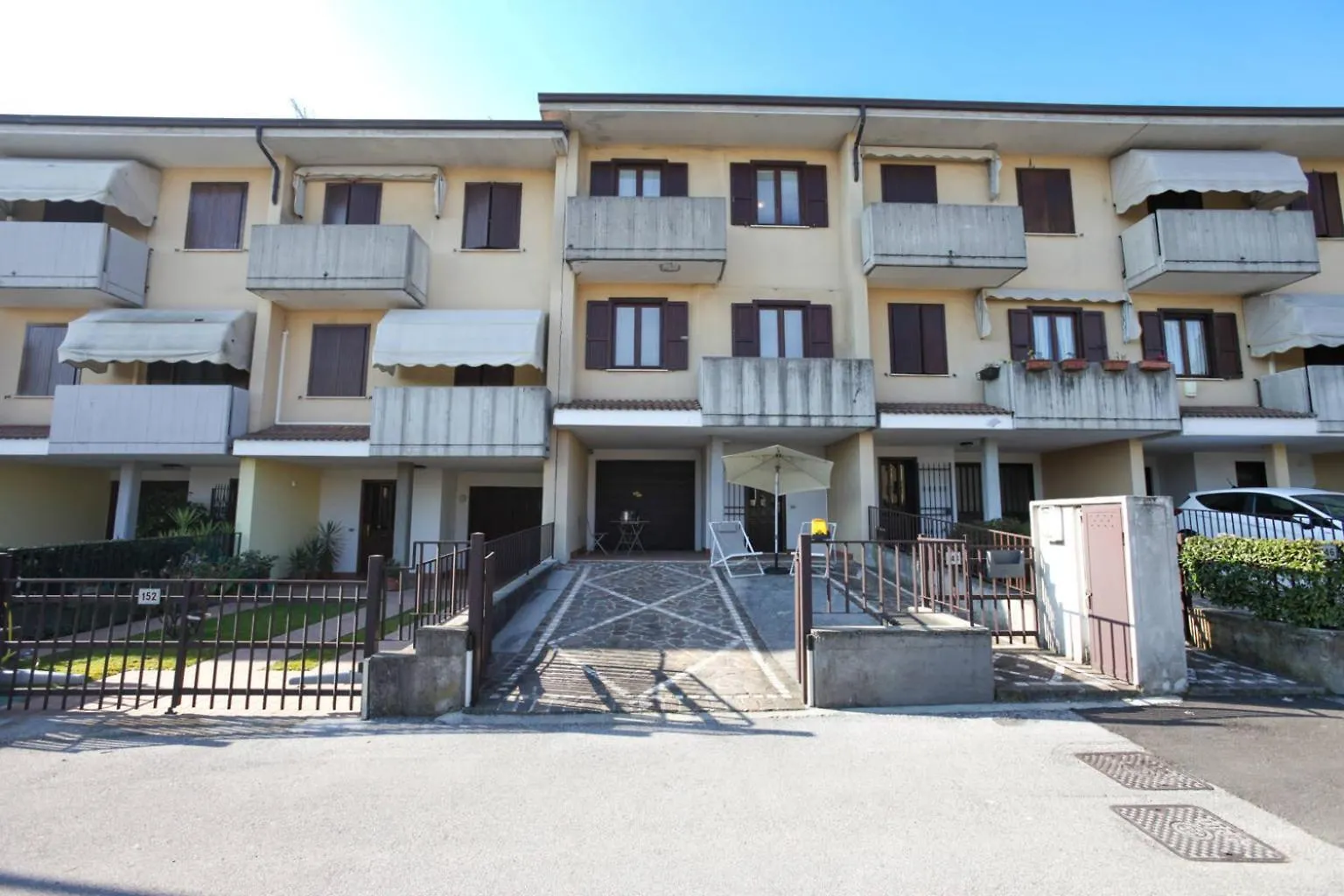 Apartamento La Casa Gialla Desenzano del Garda Italia